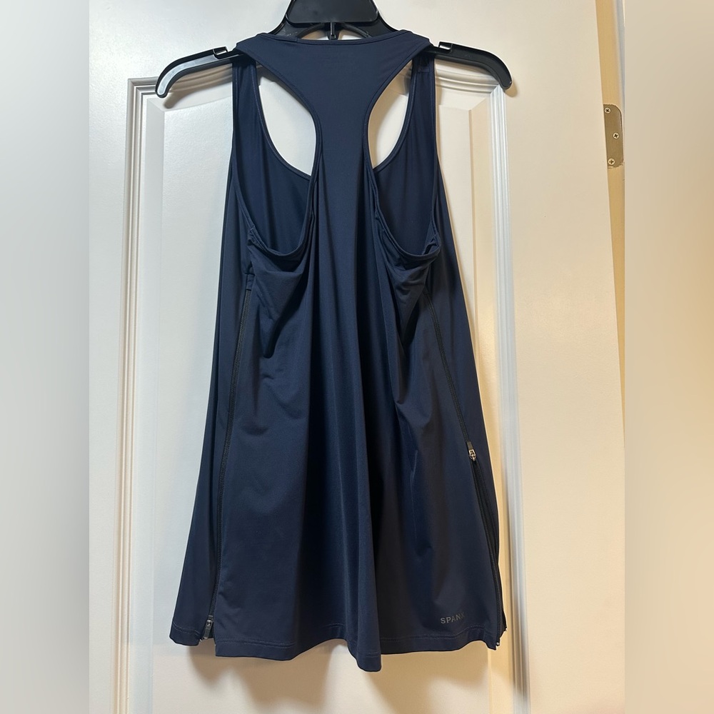 Spanx by Sara Blakely women’s navy tank top with side zippers. - Picture 4 of 5